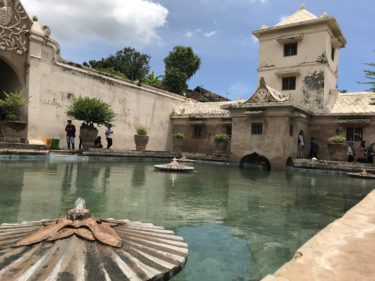 ジョグジャカルタの旅編⑥『taman sari : タマン サリ〜古代王宮の遺跡』